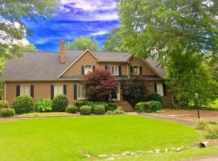 103 Ridgewood Cir, Greenwood, SC 29649