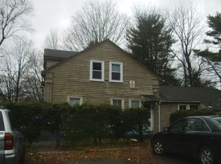 81 Meadow St #C, Amherst, MA 01002