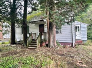 11 High Gate Rd, Westport, CT 06880