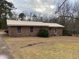 77 Shows Cemetery Rd, Laurel, MS 39443