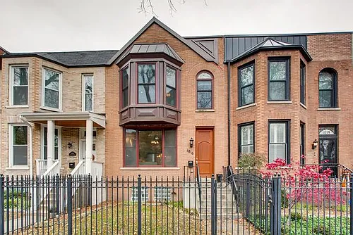 1816 W Newport Ave Photo 1