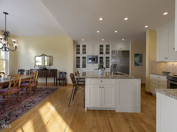 4th image of 31 Sawmill Cir