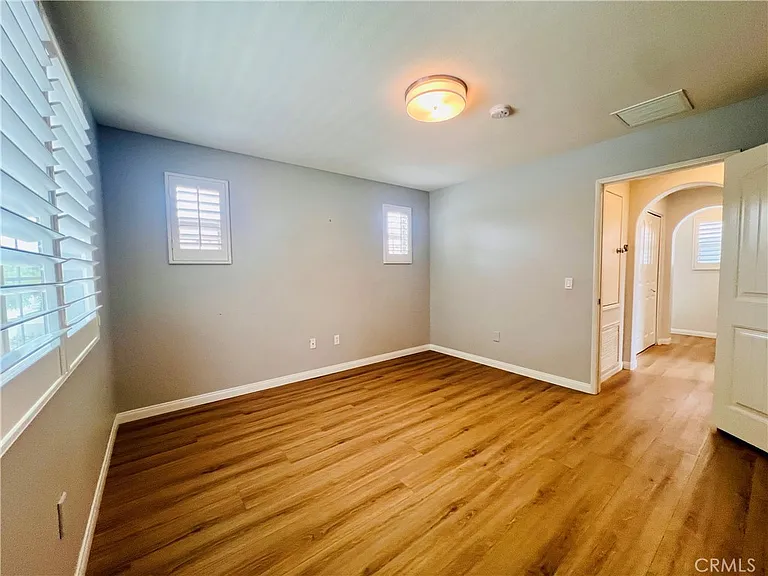 20251 Livorno Way — Photo 21