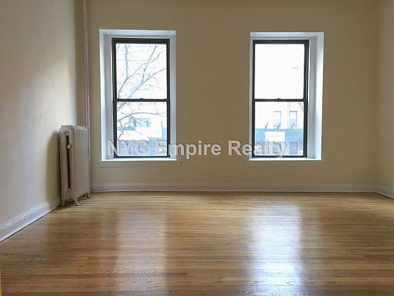 3rd image of 113 W 96th St APT 4