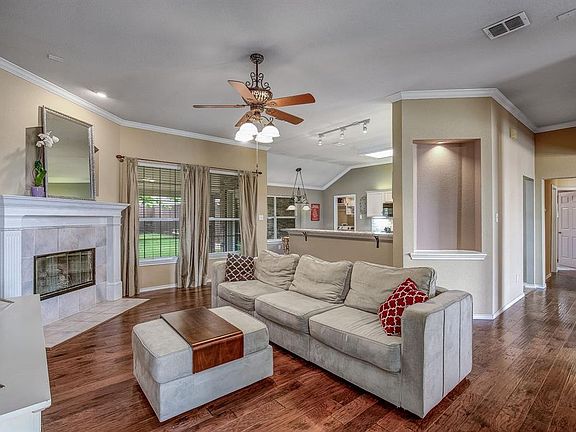 4th image of 7703 Sonoma Valley Dr