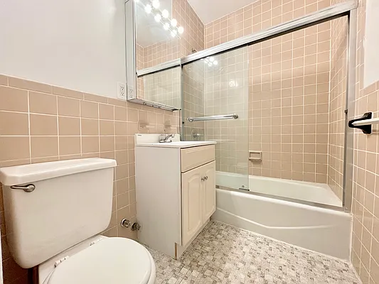 Rented by Nolita Group | media 4