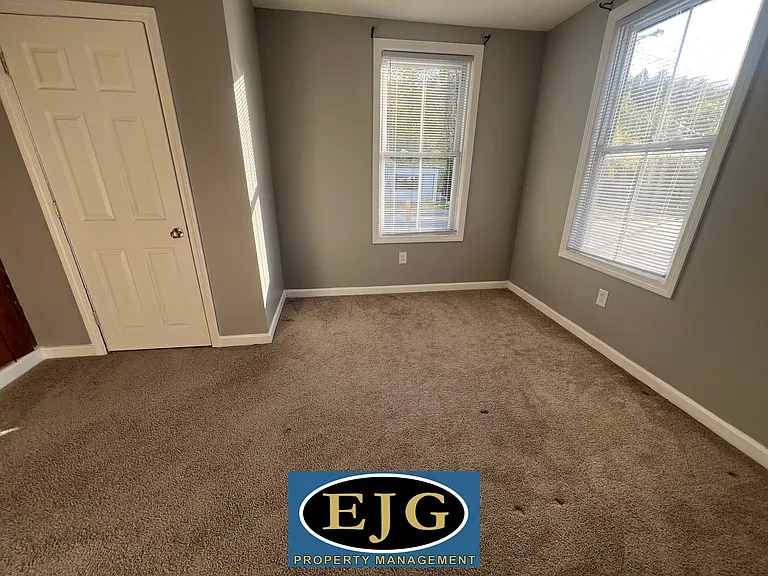 11 Ashuelot Main St #5 — Photo 25