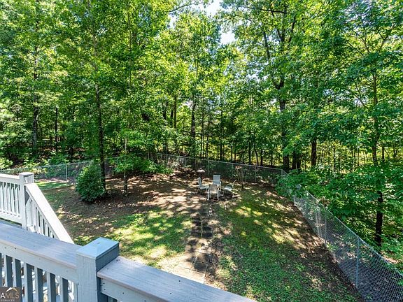 5th image of 80 White Tail Ridge Rd