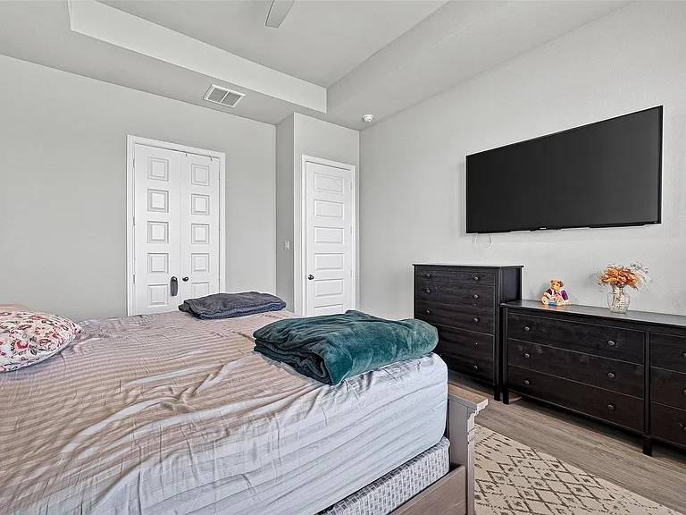 6506 Tiburon Lakes Dr — Photo 21