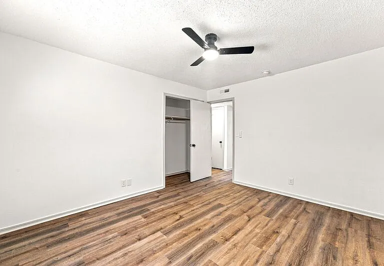 203C Jefferson St — Photo 9