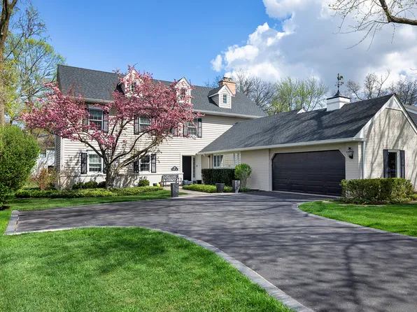 921 Woodbine Ln, Northbrook, IL 60062