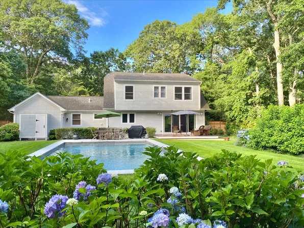 43 Waterhole Rd, East Hampton, NY 11937