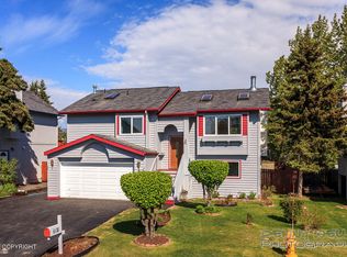 7701 Bethany Cir, Anchorage, AK 99507