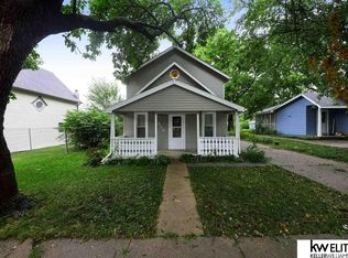 536 Langdon Ave, Gretna, NE 68028