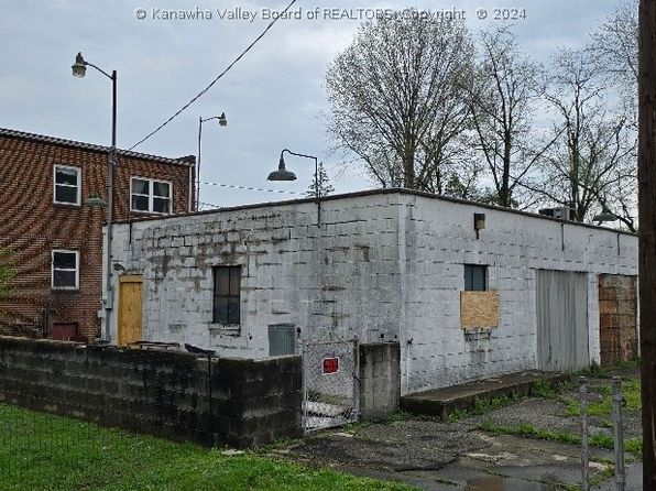 charleston-west-virginia-196839726 picture