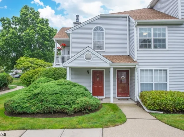 12 Homestead Ln, Lincoln Park Boro, NJ 07035