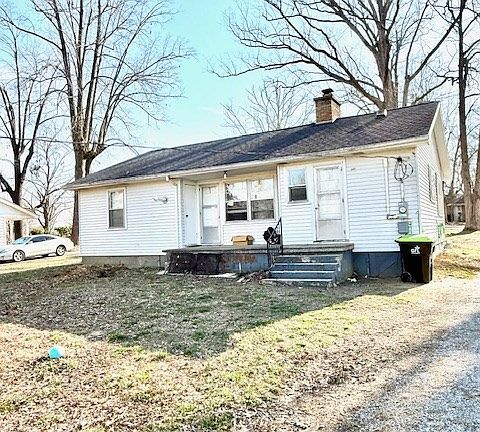 4th image of 84 N Nunn Blvd