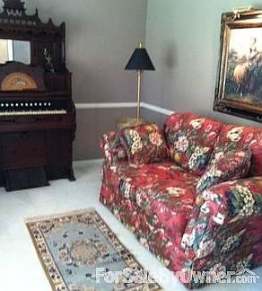 Formal living room
						:
						Formal living room can be used as office