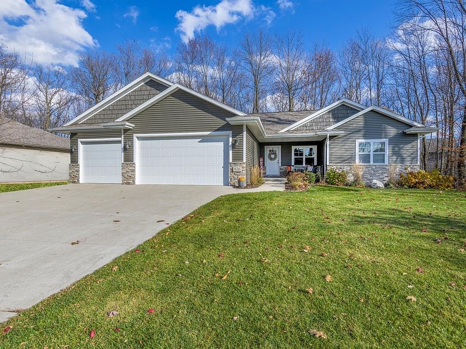826 Daybreak Ct Denmark WI 54208 Zillow 826 Daybreak Ct Denmark WI 54208 Zillow