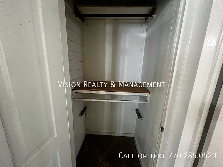 304 Broad St — Photo 14