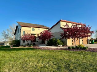 3009 Bills Beach Dr, Mitchell, SD 57301