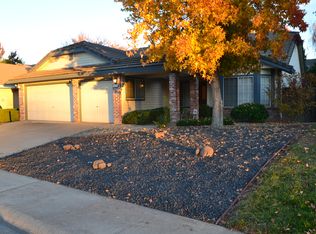 8112 Falcon View Dr, Antelope, CA 95843