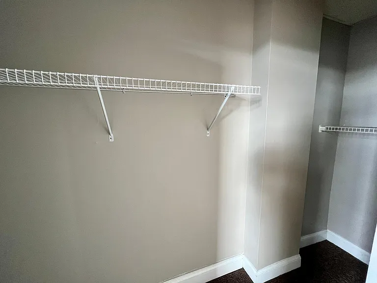 419 Cedar Ave #8 — Photo 2
