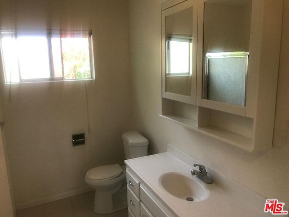 5th image of 1868 10th St APT 5