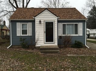 609 Paris Ave, Lansing, MI 48910