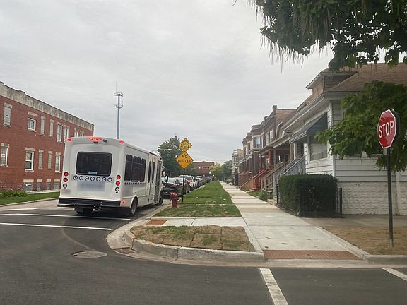 5th image of 6240 S Bishop St