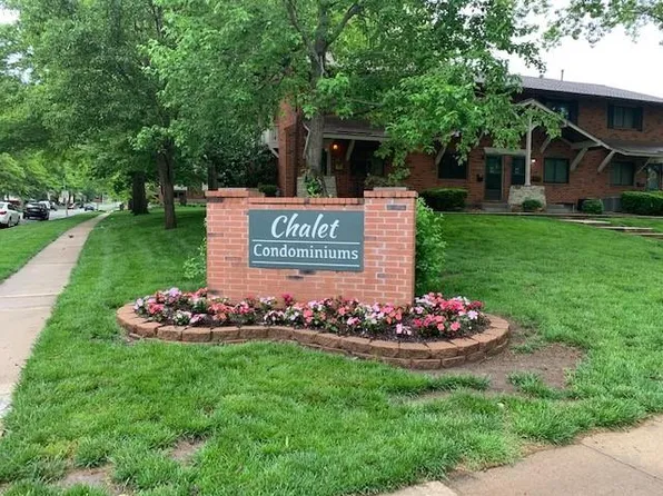 5520 W 97th St, Overland Park, KS 66207