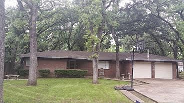 1st image of 4305 Wren Haven Dr