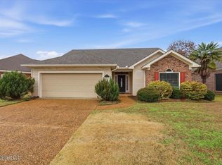 306 Garden Dr, Brandon, MS 39042