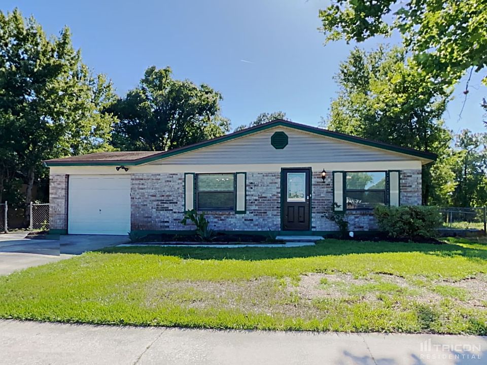 1st image of 2108 Kusaie Dr