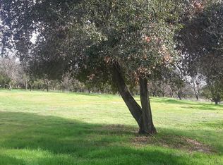 2707-25 N Los Alisos Dr, Fallbrook, CA 92028