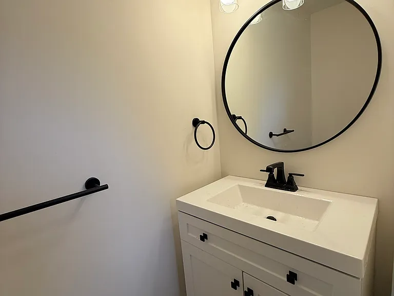 4002 Crescent Ave — Photo 12