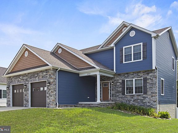2nd image of 20968 Rowan Knight Dr