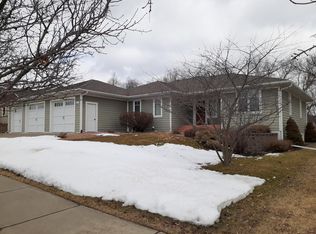 611 Russell Dr N, Holmen, WI 54636