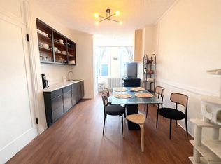 2030 Greene Ave #2R, Ridgewood, NY 11385