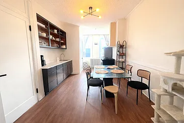 2030 Greene Avenue, #2R