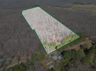 10348 Sugar Camp Rd, Bon Aqua, TN 37025