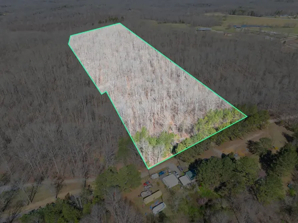 10348 Sugar Camp Rd, Bon Aqua, TN 37025