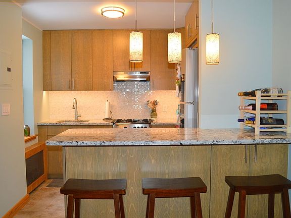 3rd image of 52-21 65th Pl APT 3K
