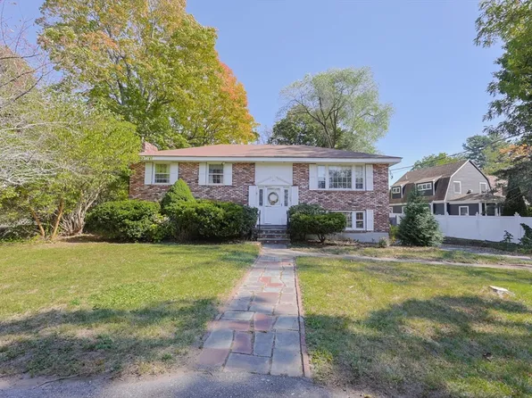 175 West St, Reading, MA 01867