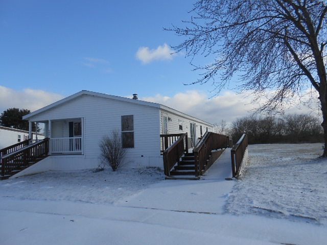 2nd image of 2265 W Parks Rd Lot 488