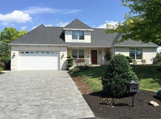 103 Scottdale Dr, Pittsburgh, PA 15205