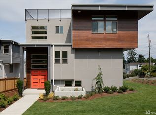 9205 26th Ave NW, Seattle, WA 98117
