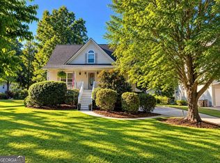 323 W Ln, Woodstock, GA 30188