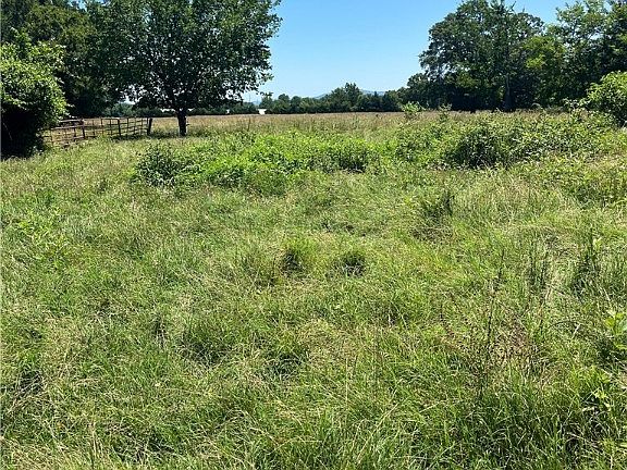 2nd image of TRACT 3 4th Hwy #83