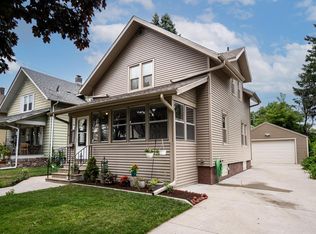 1700 72nd St, Kenosha, WI 53143